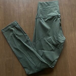 lululemon Athletica Green Leggings Wunder Under
